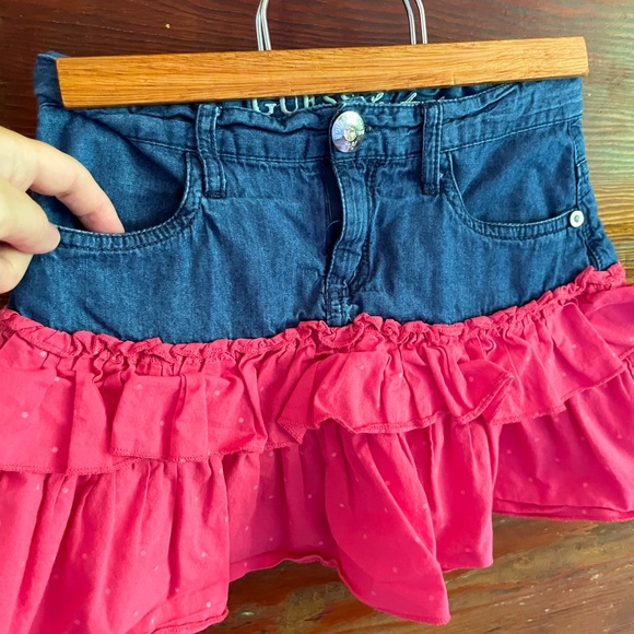 8 Guess Tiered Ruffle Chambray Denim Skirt, Fuchsia Pink Polka Dot, Crystals - Picture 4 of 12